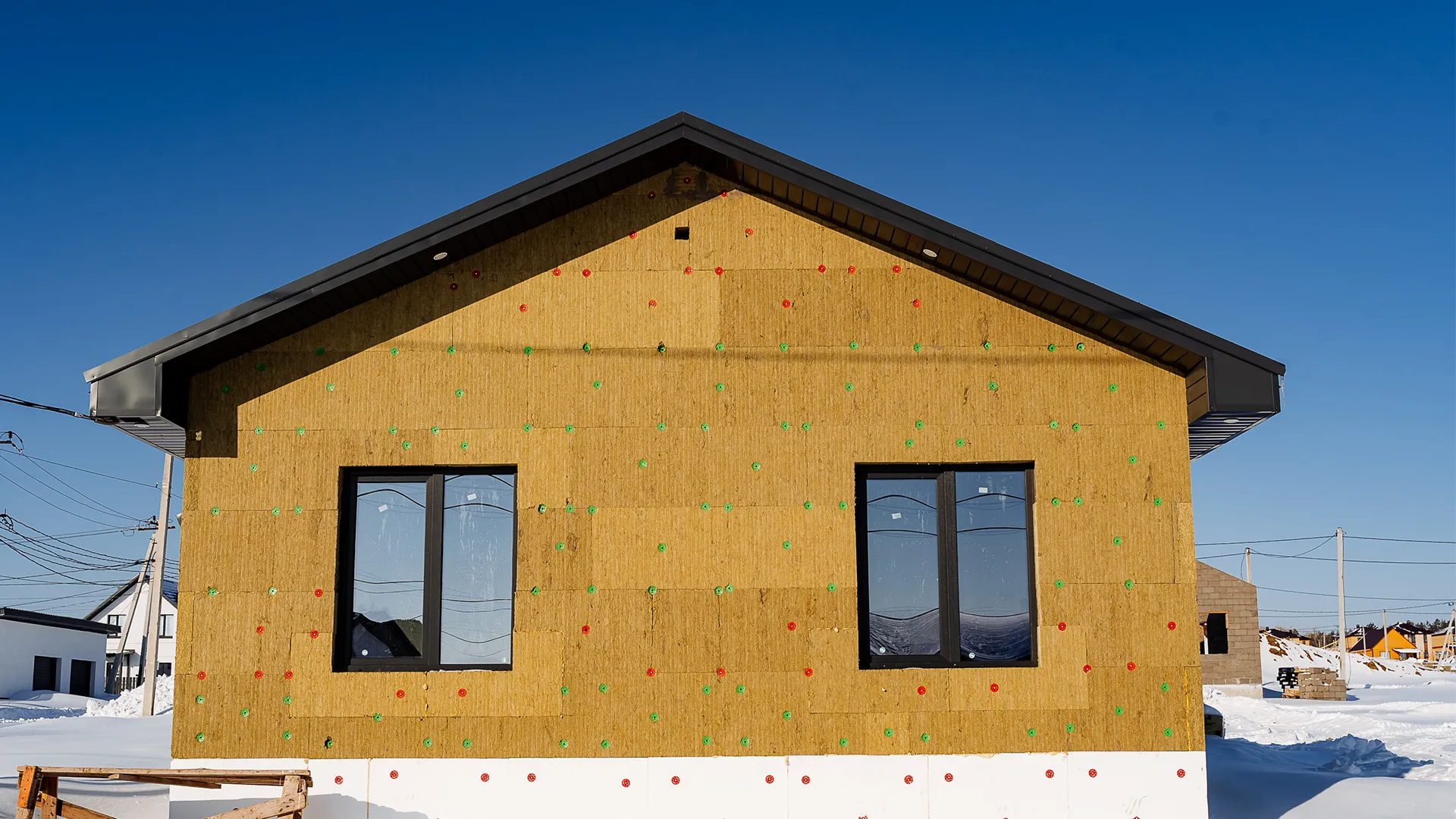 Isolation en fibre de bois pour façade, solution écologique et performante à Mâcon
